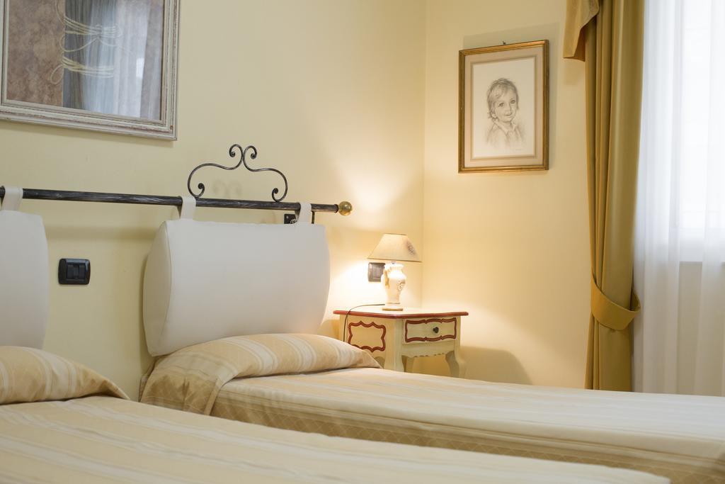 Relais Du Lac Desenzano del Garda Zewnętrze zdjęcie