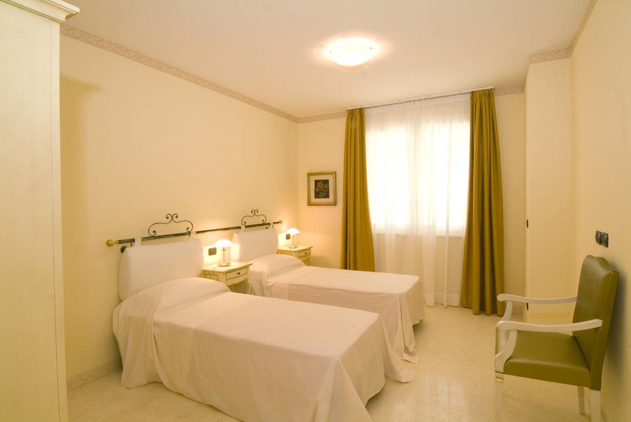 Relais Du Lac Desenzano del Garda Zewnętrze zdjęcie